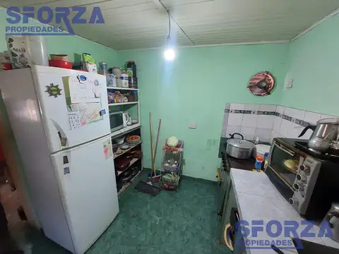 Casa 3 ambientes con 1 baño
