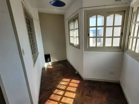 Avenida Rivadavia 10800