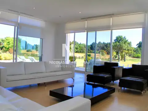 Casa en Venta de 5 dormitorios