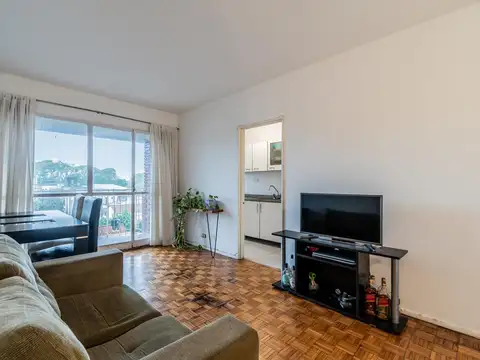 Venta Departamento 2 ambientes en Acassuso con Balcón