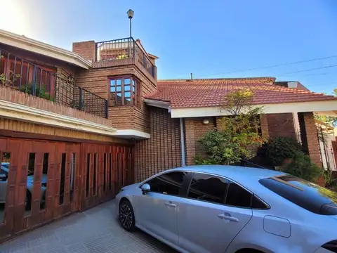 VENTA Casa 3 dormitorios + Playroom - Apta Crédito