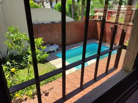 Casa en Venta en Castelar, USD 250.000