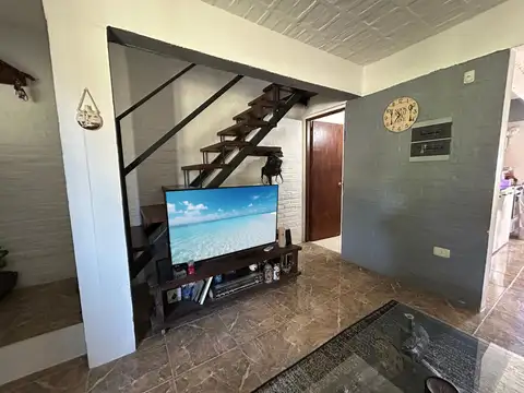 CASA/VIVIENDA 3 DORMITORIOS EN VENTA EN COLONIA