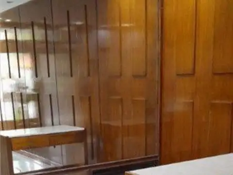 HIPOLITO YRIGOYEN 1500, Piso 1