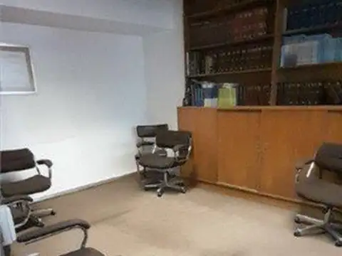 Oficina en Venta 50 años