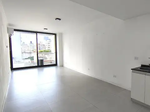 Angel Justiniano Carranza al 1300