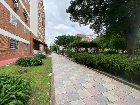 Departamento tres ambientes  en Villa Lugano
