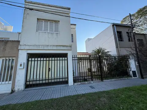 CASA A LA VENTA EN VELEZ SARSFIELD 5519 - SANTA FE