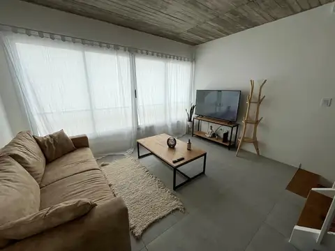 Depto Tipo Casa en Venta en Barracas, USD 114.000