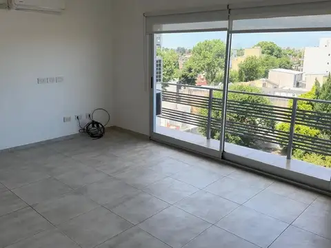 Departamento en Alquiler en Quilmes, $ 500.000