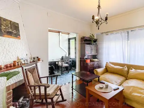 Santiago del Estero al 700 entre Beruti y Necochea