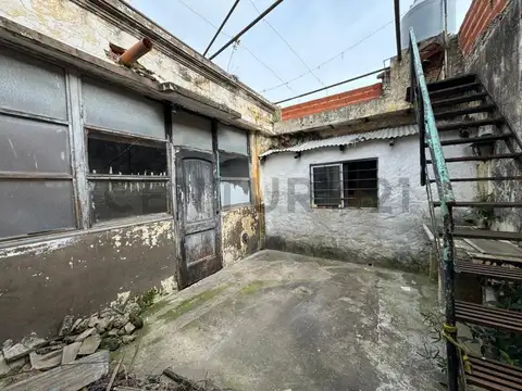 Rio De Janeiro 3000, Piso 0