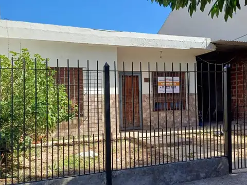 Casa en venta - Quilmes