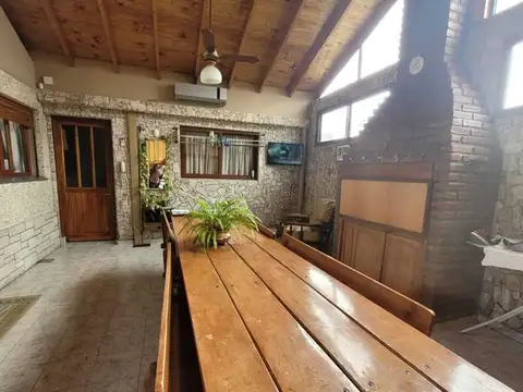 Casa en Venta en Quilmes, USD 148.000