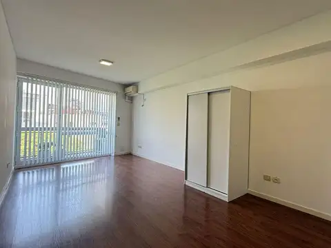 Av. Gral. Las Heras  al 3700