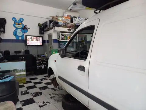 Local en Venta 53 años