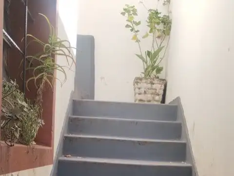 Depto Tipo Casa en Venta de 2 ambientes