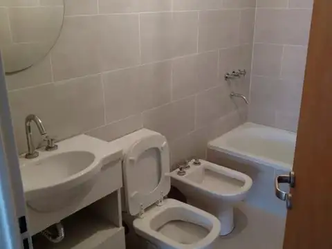 Venta -Departamento 2 Ambientes con Cochera -Ituzaingo