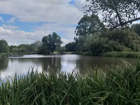 Venta terreno gran ubicación en Chacras de la Cruz