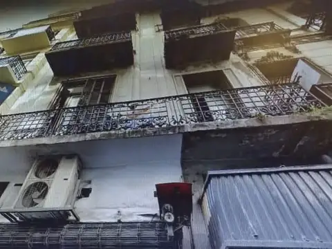 Depto Tipo Casa en Venta de 4 dormitorios