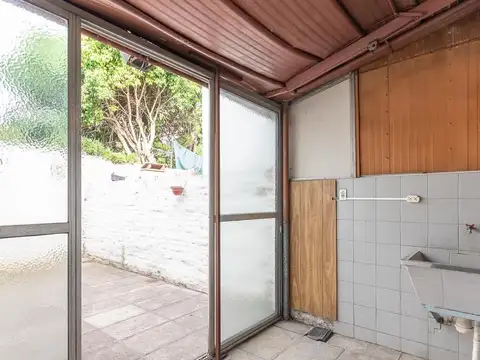 Constitución  al 1800 Ramos Mejia