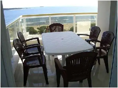 Departamento 4 ambientes con 3 baños