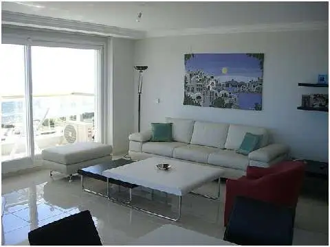 Departamento en Alquiler Temporal con 1 cocheras