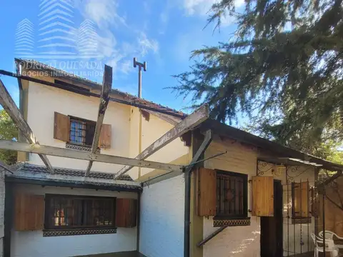 Casa 5 ambientes con 2 baños