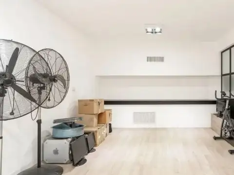 Oficina en Alquiler en Monserrat, USD 1.400