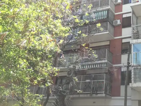 Guillermo Rawson 2500, Piso 5