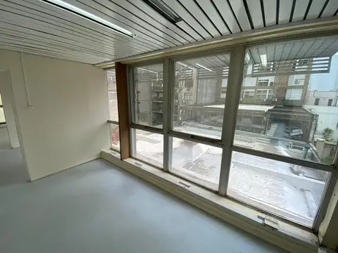 Venta - Oficinas Galería Santa Fe  - Córdoba 844