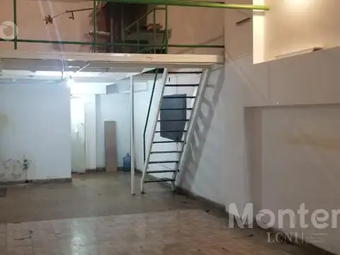 Local en Alquiler 40 años