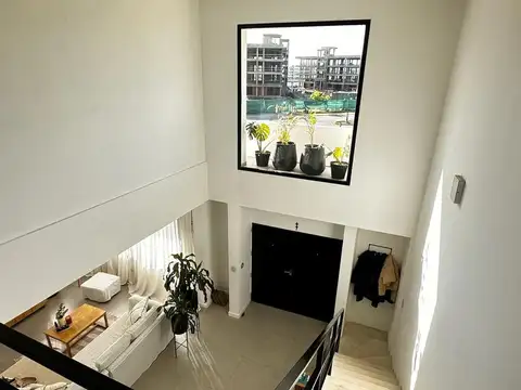 Casa 7 ambientes con 3 baños