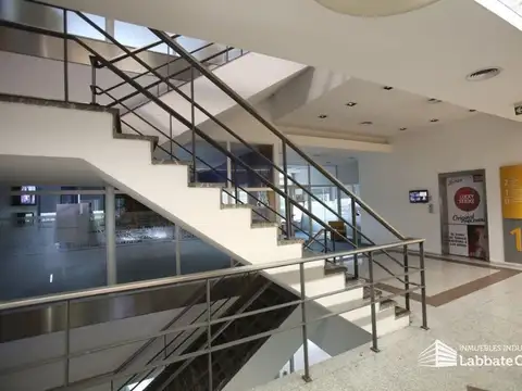 Av. del Libertador Gral. San Martín 600