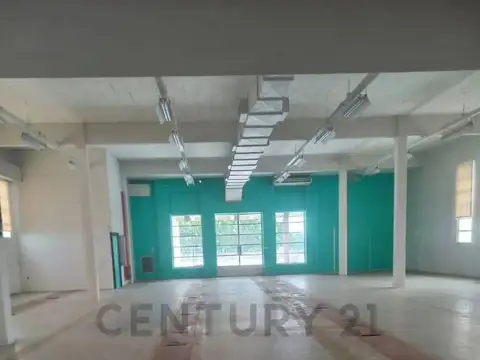 Oficina en Alquiler 35 años