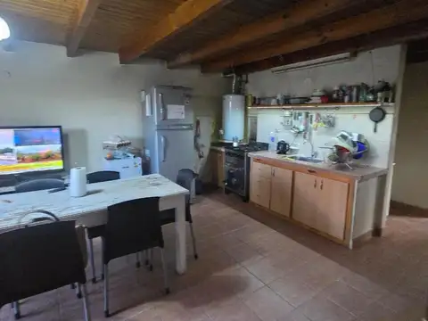 Casa 4 ambientes con 1 baño