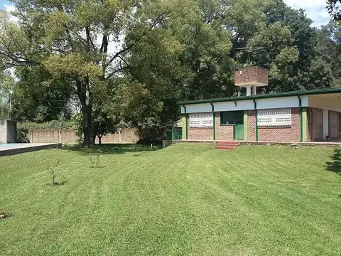 Venta Casa Quinta cerca Ruta 40 Marcos Paz Pileta