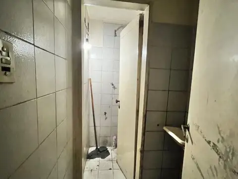 Local en Venta en Flores, USD 90.000