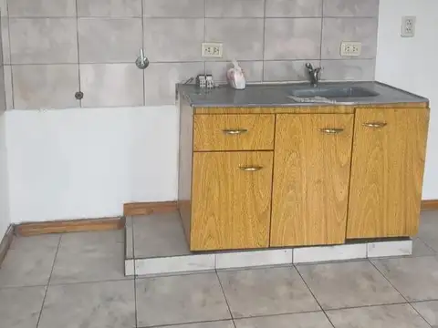 Departamento en Alquiler en Rafael Castillo, $ 400.000