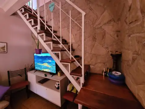 Depto Tipo Casa en Venta 51 años