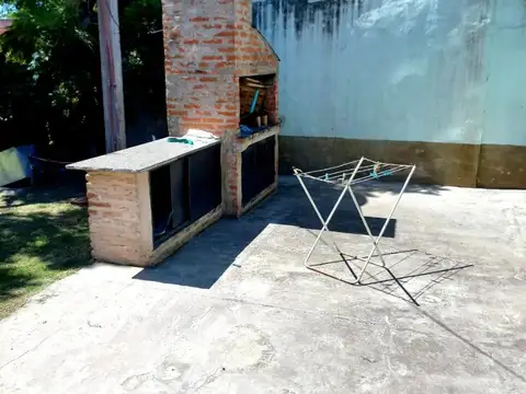 Casa de 4 ambientes en Benavidez