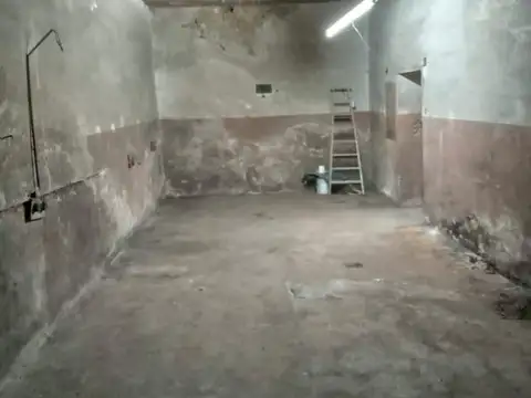 Galpon en Venta 13  mts Frente