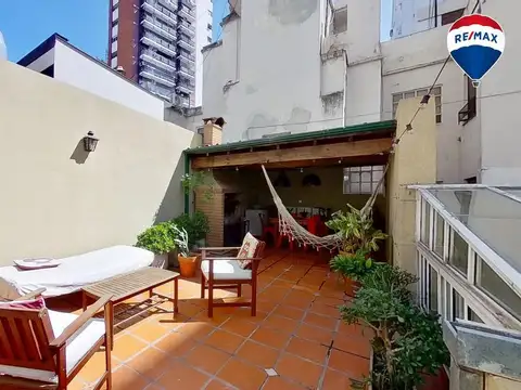 Depto Tipo Casa 4 ambientes con 2 baños