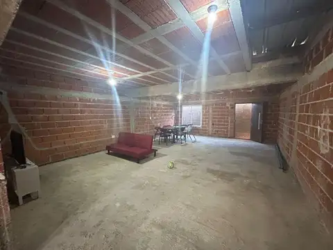 Casa 3 ambientes con 1 baño