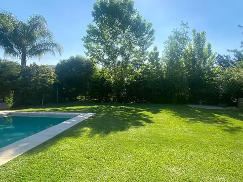 Corredor Bancalari 3901, Barrio Santa Bárbara al 600