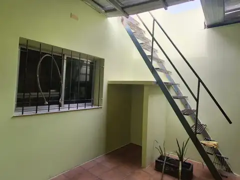 Depto Tipo Casa en Venta de 3 dormitorios