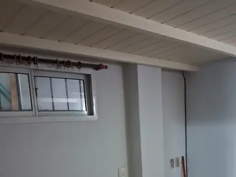 Aristóbulo Del Valle 400