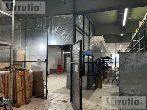 Galpon en Venta en Castelar, USD 800.000