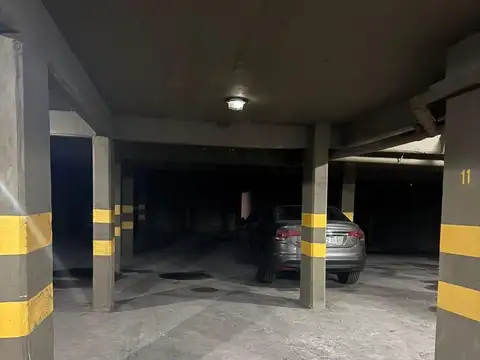 VENTA COCHERA FRENTE FACULTAD DE MEDICINA