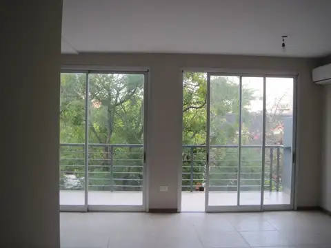 Oficina 3 ambientes con 1 baño